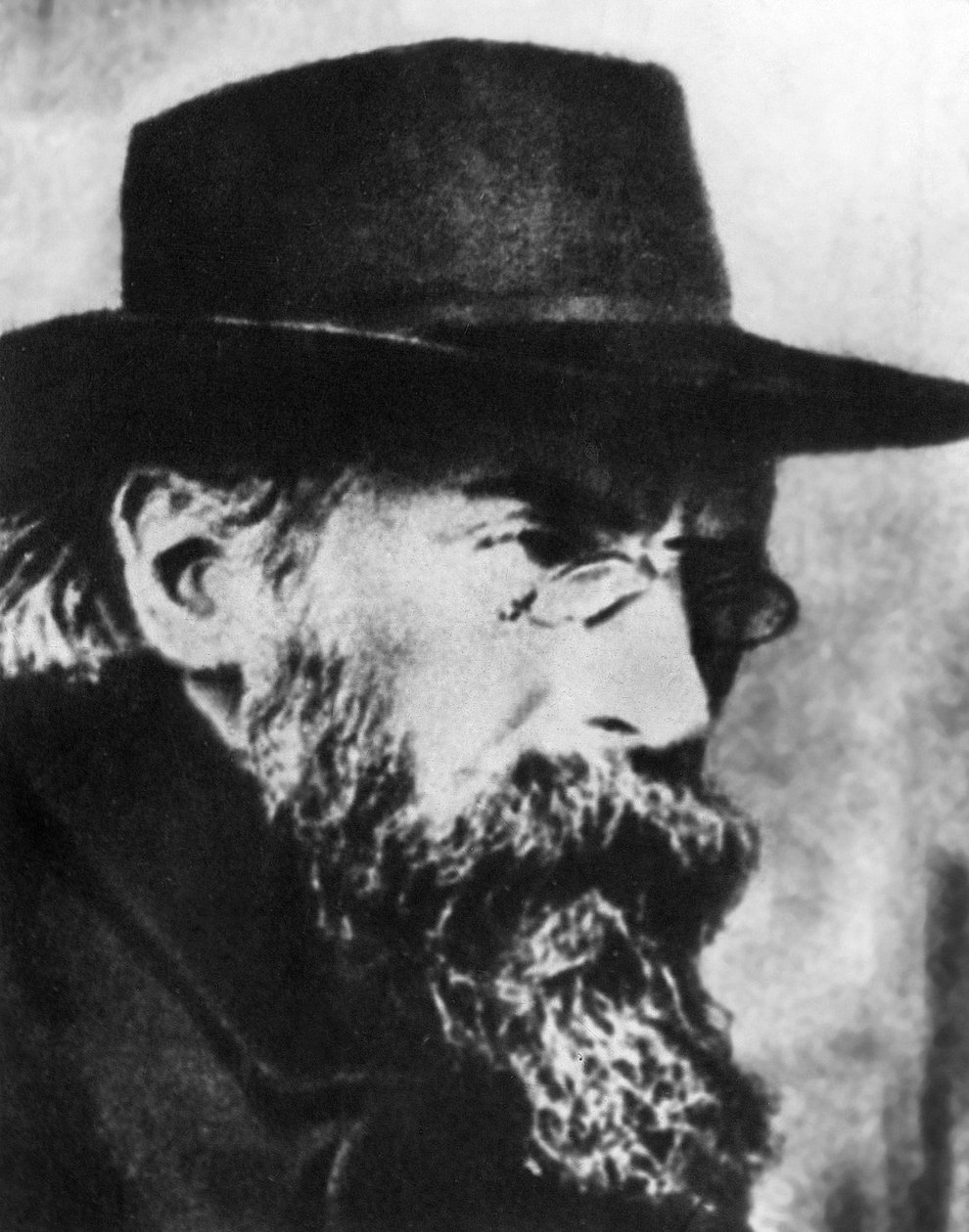 कर्ट ईसनर (1867-1919) फ्रेंकफर्टर ज़िटुंग के लिए पत्रकार द्वारा अज्ञात