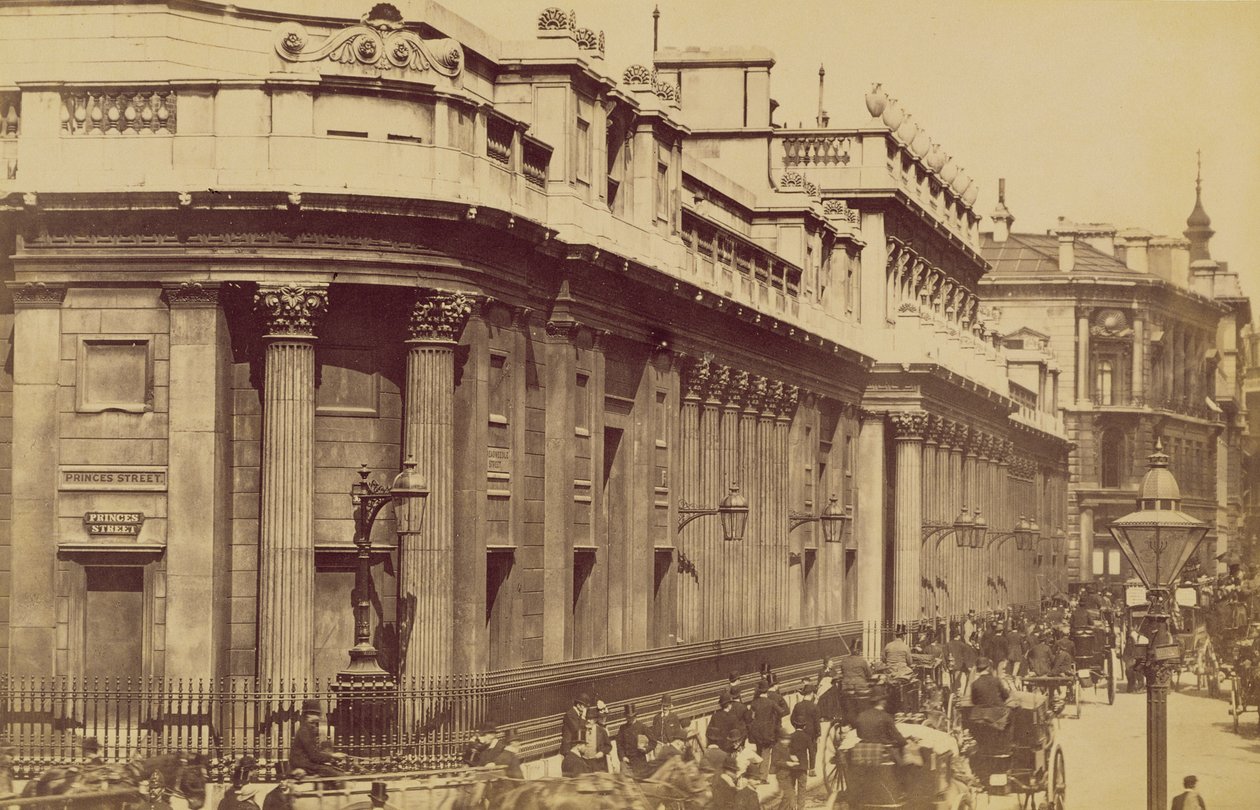 बैंक ऑफ इंग्लैंड, लंदन, c.1880 (सीपिया फोटो) द्वारा अज्ञात