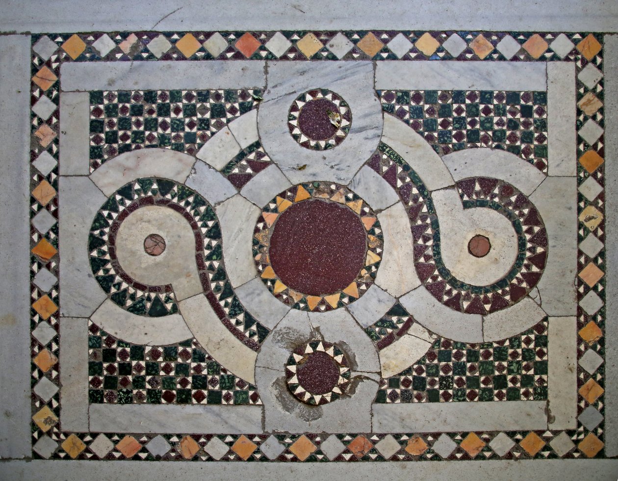 Cosmati pavement द्वारा अज्ञात