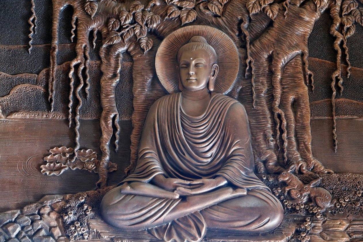 लिन फोंग बौद्ध मंदिर, शाक्यमुनि बुद्ध बोधि वृक्ष, दलत, वियतनाम में ध्यान मुद्रा में बैठे द्वारा अज्ञात