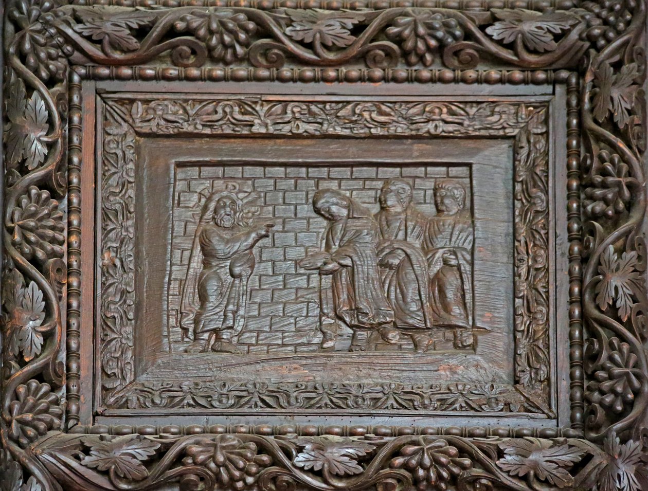 5C द्वार से पैनल: पुनर्जीवित मसीह अपने शिष्यों को दिखाई देता है द्वारा अज्ञात