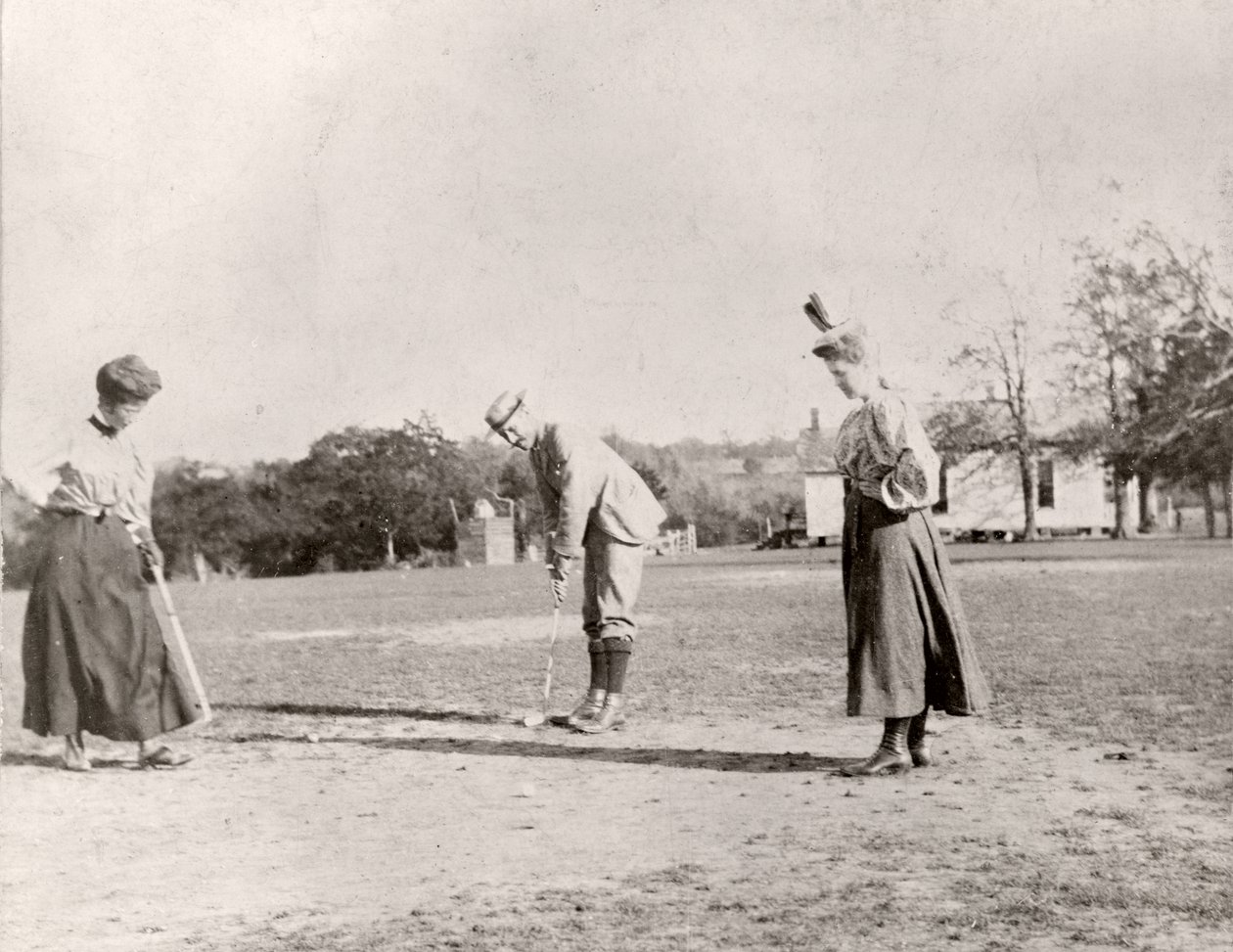 डलास में गोल्फ, c.1900 द्वारा अमेरिकी फोटोग्राफर