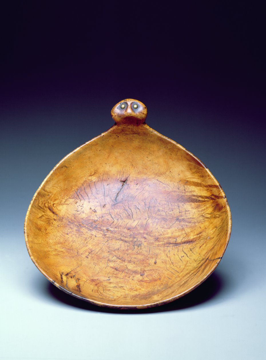 बाउल, पूर्वी सिओक्स, मूल अमेरिकी, c.1850 (नक्काशीदार और पॉलिश मेपल पीतल के ढेर के साथ) द्वारा अमेरिकी स्कूल