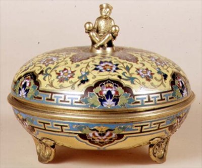 बाउल शैमवेल मीनाकारी सजावट के साथ, c.1870 (पीतल) द्वारा अंग्रेजी स्कूल