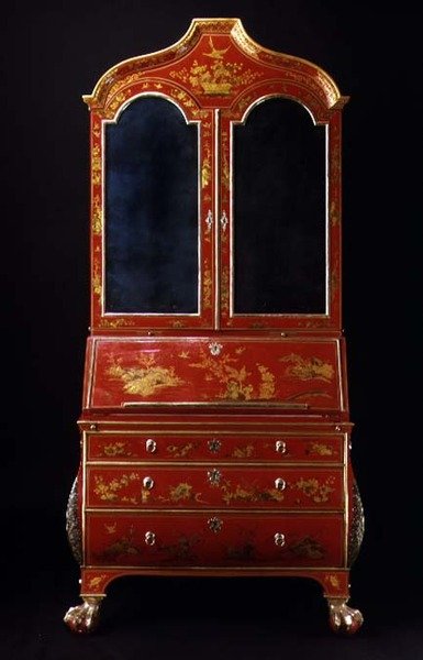 ब्यूरो बुककेस, अंग्रेजी, c.1700 (रेड जपनिंग) द्वारा अंग्रेजी स्कूल