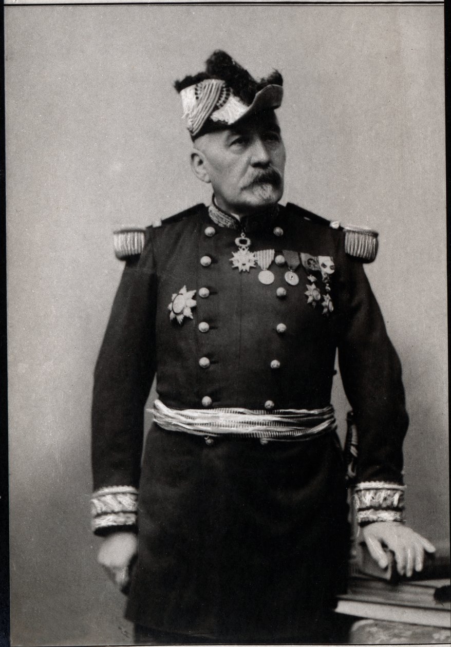 जैक्स चार्ल्स डचेस का चित्रण (1837-1918), फ्रांसीसी जनरल। द्वारा फ्रेंच फोटोग्राफर
