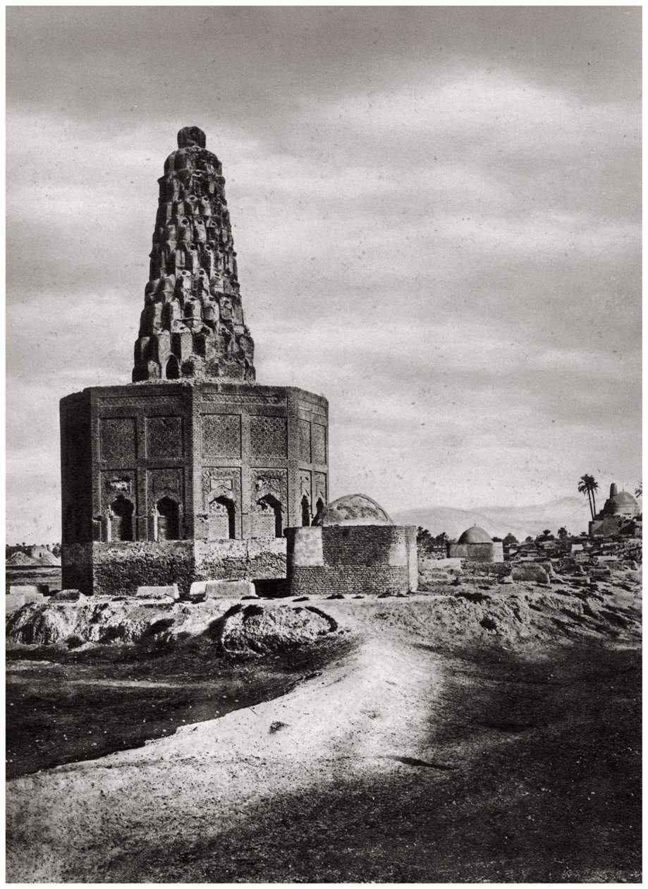 जुबैदा, बगदाद, इराक का मकबरा, 1925 द्वारा ए केरीम
