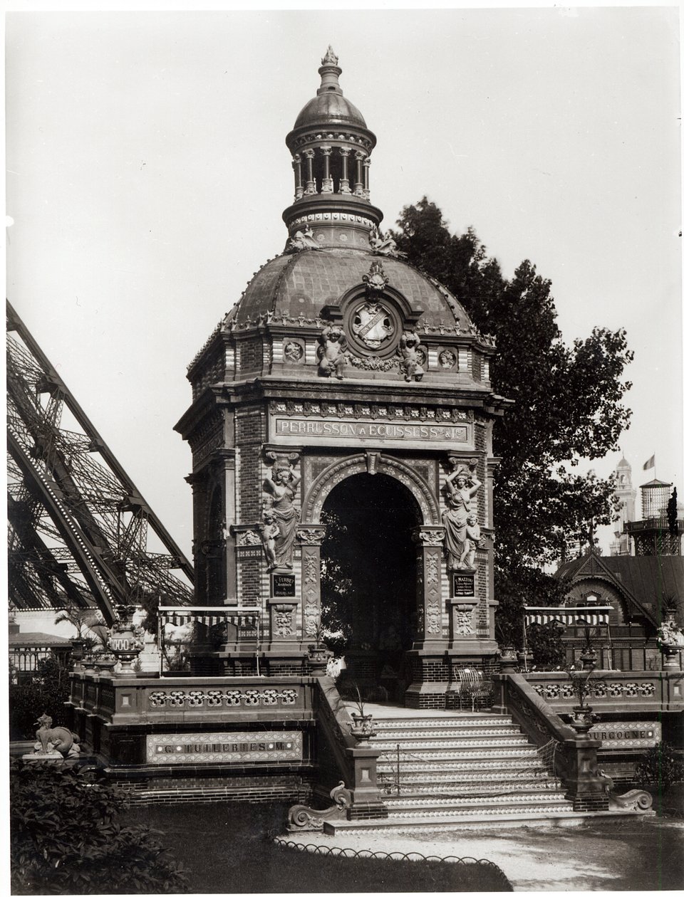 पेरिस में 1889 की सार्वभौमिक प्रदर्शनी में पैवेलियन पेरुसन द्वारा अडोलफे जिराउडन