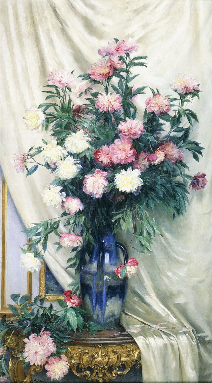 ड्रेप्ड रीजेंसी गिल्टवुड कंसोल टेबल पर एक नीले फूलदान में Peonies द्वारा अल्बर्ट एबगेट