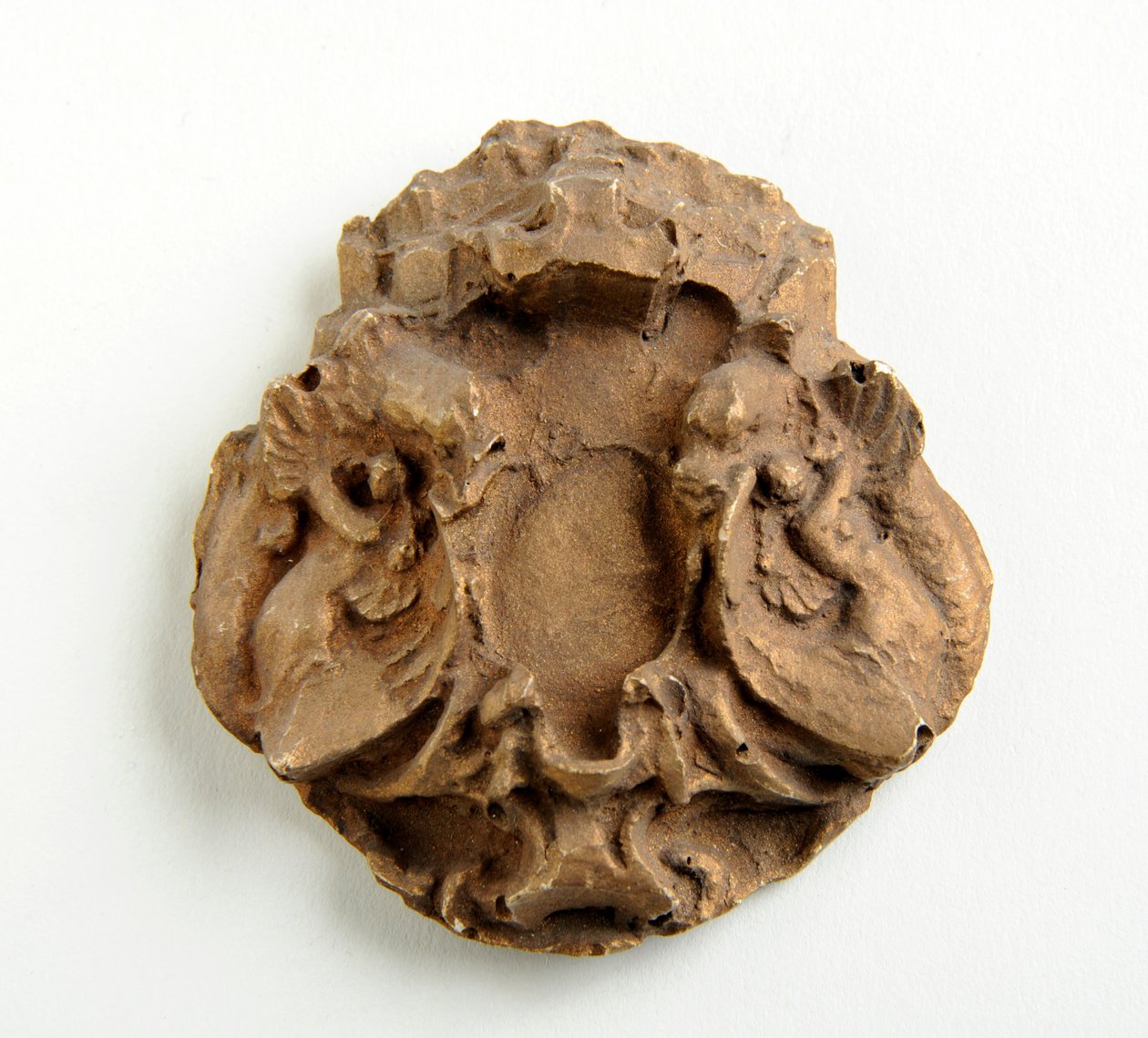 प्यार के एक रूपक के साथ एक कुंजी धनुष के लिए Maquette (पीतल का प्लास्टर) द्वारा अल्फ्रेड गिल्बर्ट