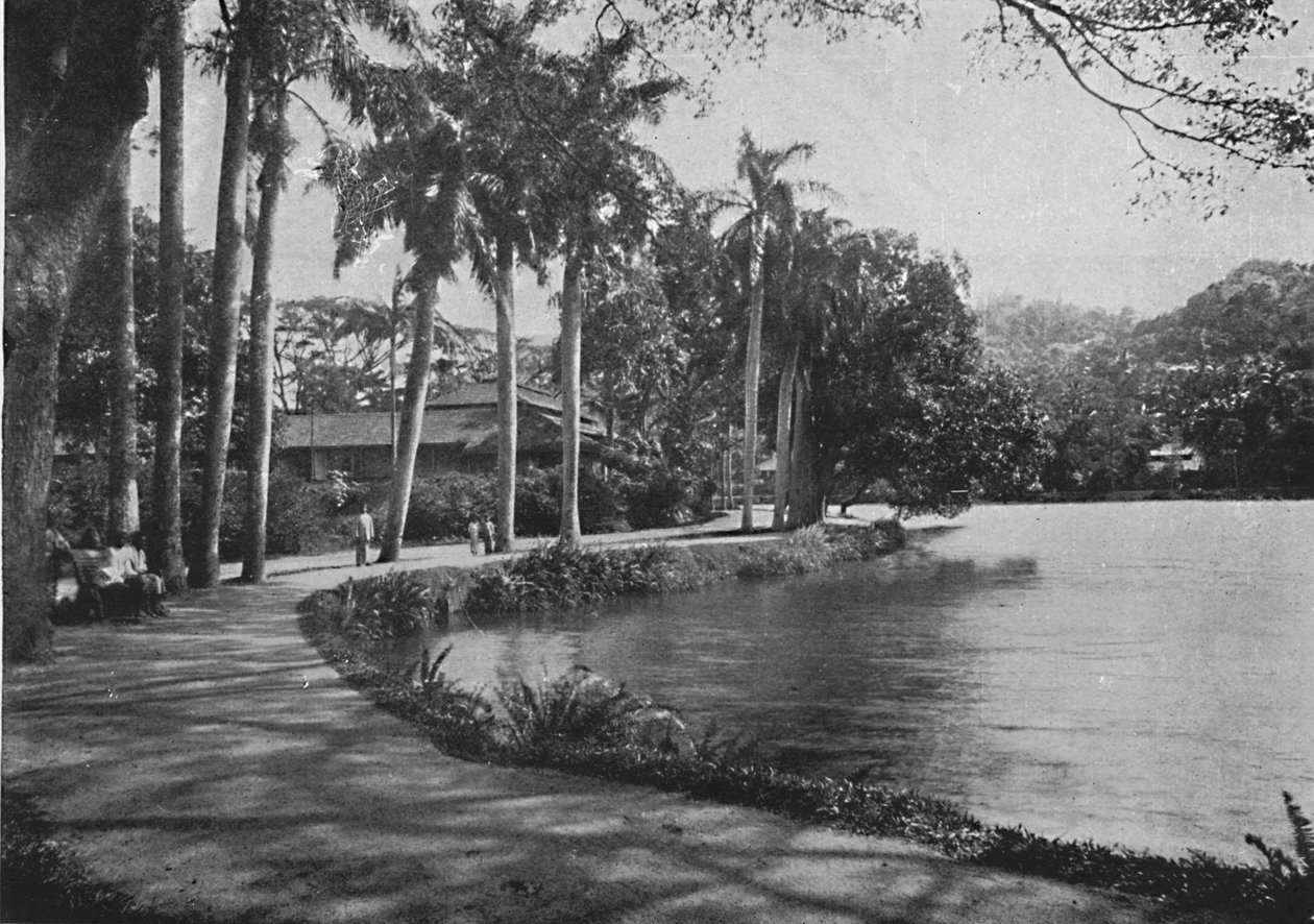 कैंडी झील और ड्राइव, c1890, 1910 द्वारा अल्फ्रेड विलियम अमैंडस प्लेट