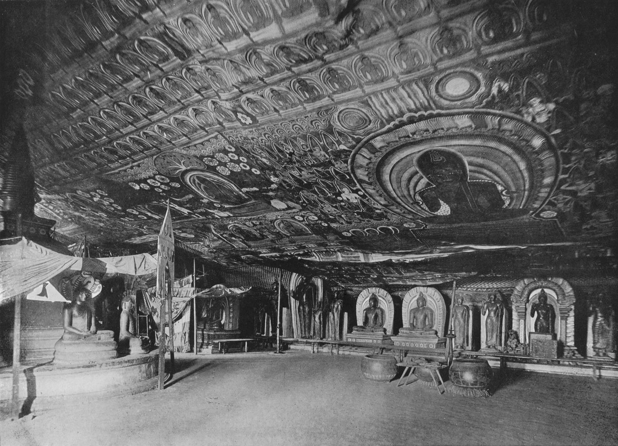 रंगीरी रॉक मंदिर, दांबुला, c1890, 1910 द्वारा अल्फ्रेड विलियम अमैंडस प्लेट
