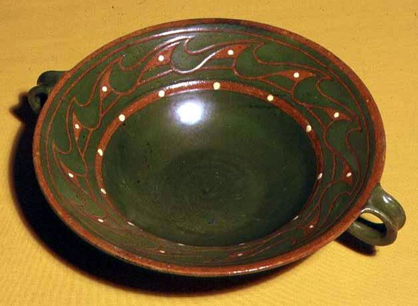 मिट्टी के बरतन का कटोरा, 1897-1900 (मिट्टी के बरतन) द्वारा अल्फ्रेड विलियम फिंच