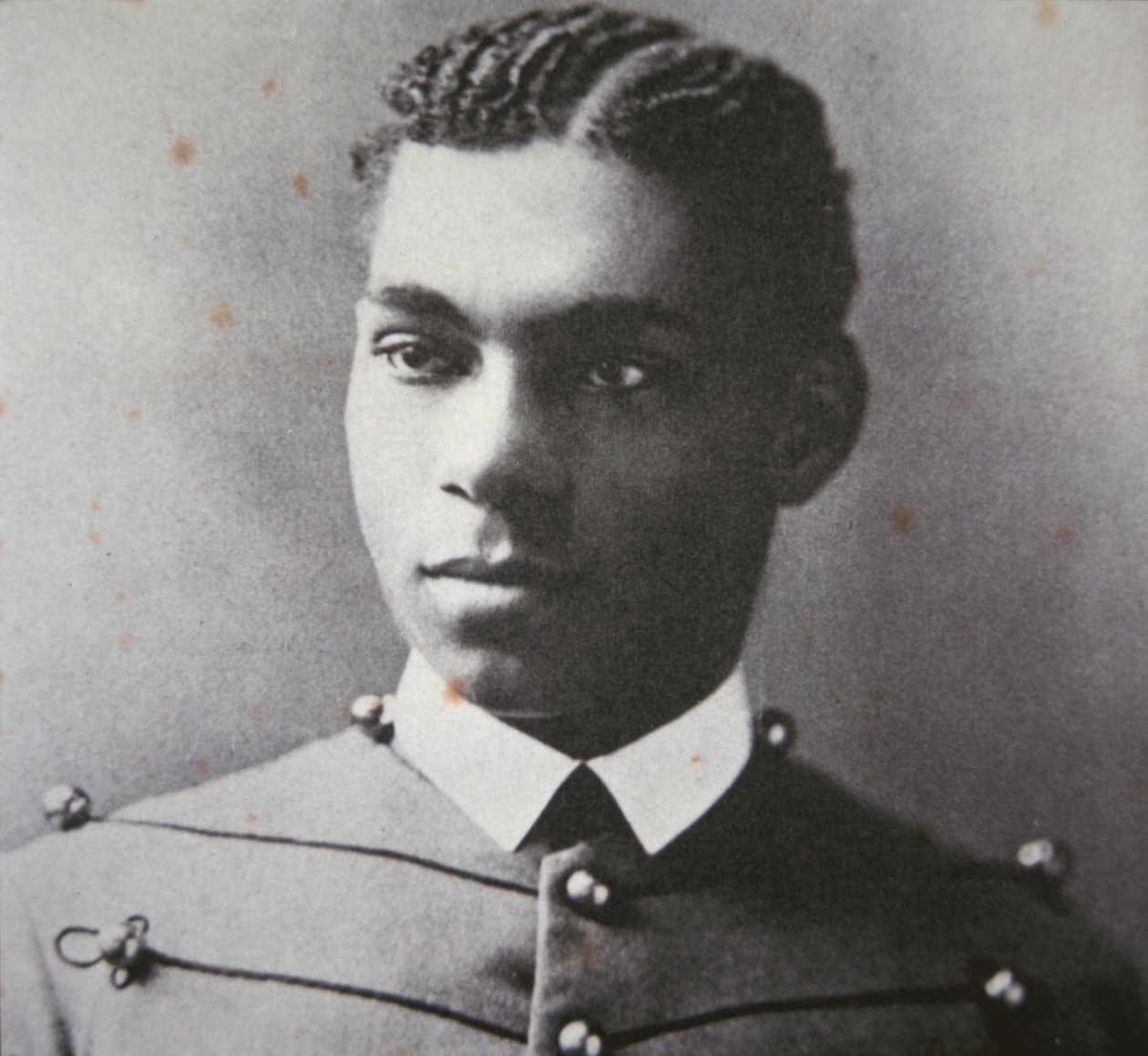हेनरी ओसियन फ्लिपर (1856-1940) वेस्ट प्वाइंट मिलिट्री एकेडमी के पहले अश्वेत स्नातक (बी / डब्ल्यू फोटो) द्वारा अमेरिकी फोटोग्राफर