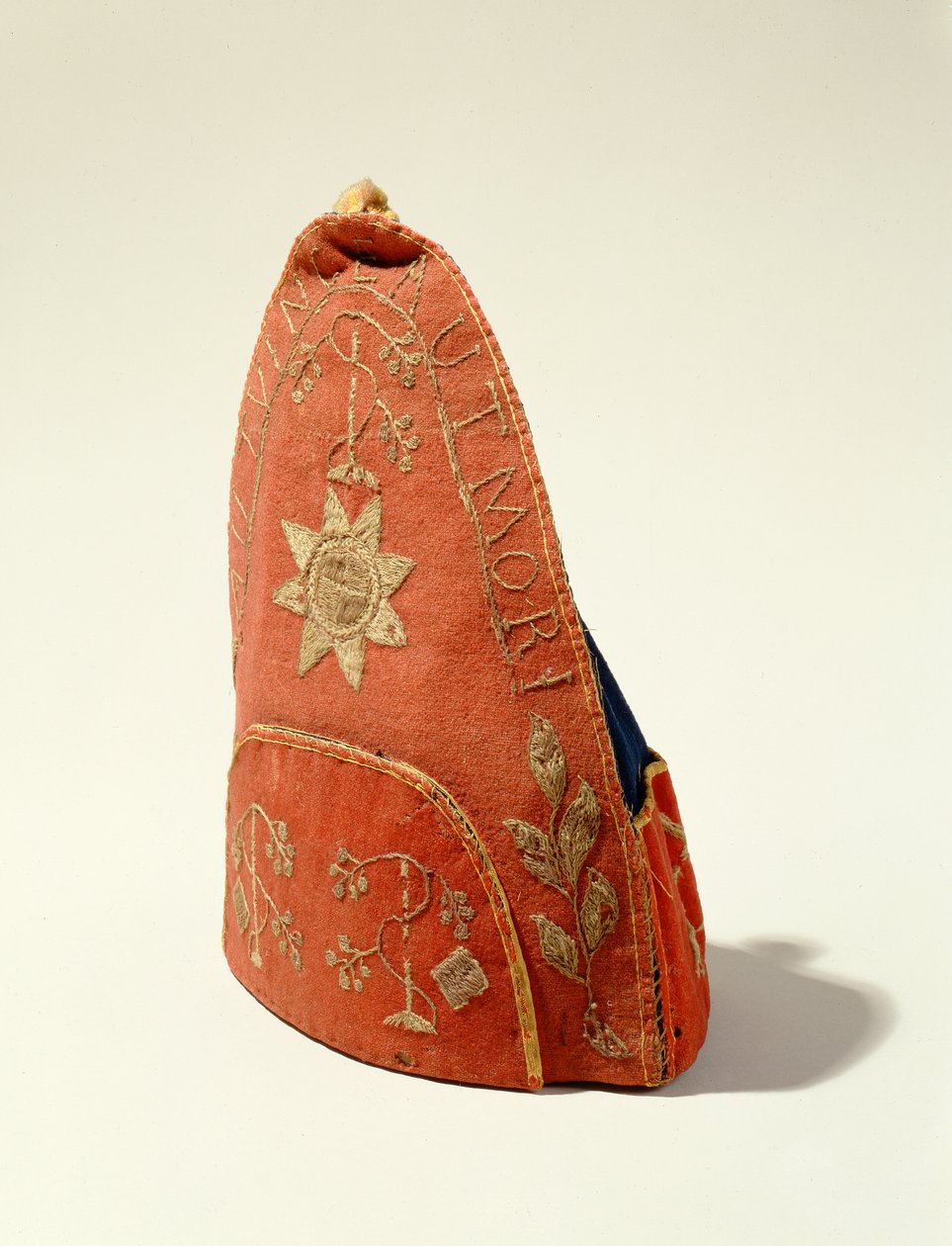 ग्रेनेडियर कैप, 1740-70 (ऊन और लिनन) द्वारा अमेरिकी स्कूल