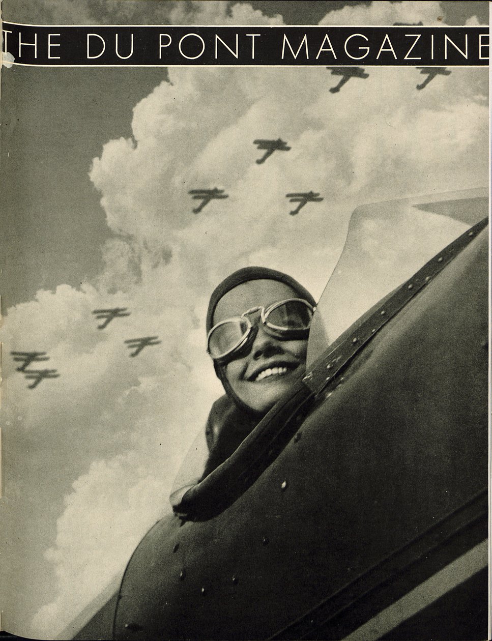 विंग्स अलॉफ्ट, ड्यूपॉन्ट पत्रिका का फ्रंट कवर, मई 1934 द्वारा अमेरिकी स्कूल