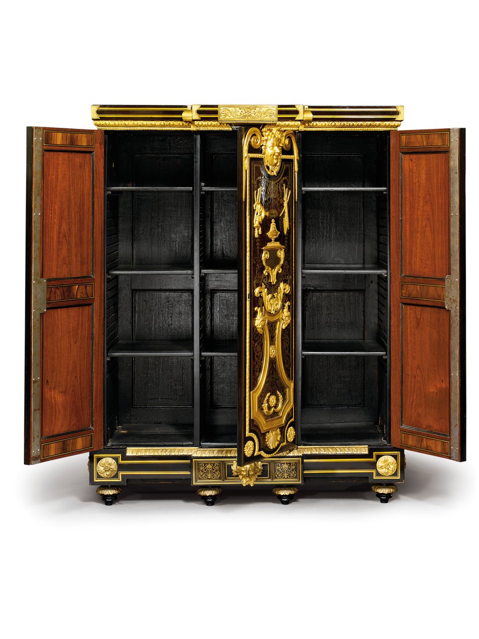 लुई XIV पेटिट armoise, c.1700-10 (ओरमोलु, पीतल, कछुआ, आबनूस और गुलदस्ता) द्वारा आंद्रे चार्ल्स (Attr। To) Boulle