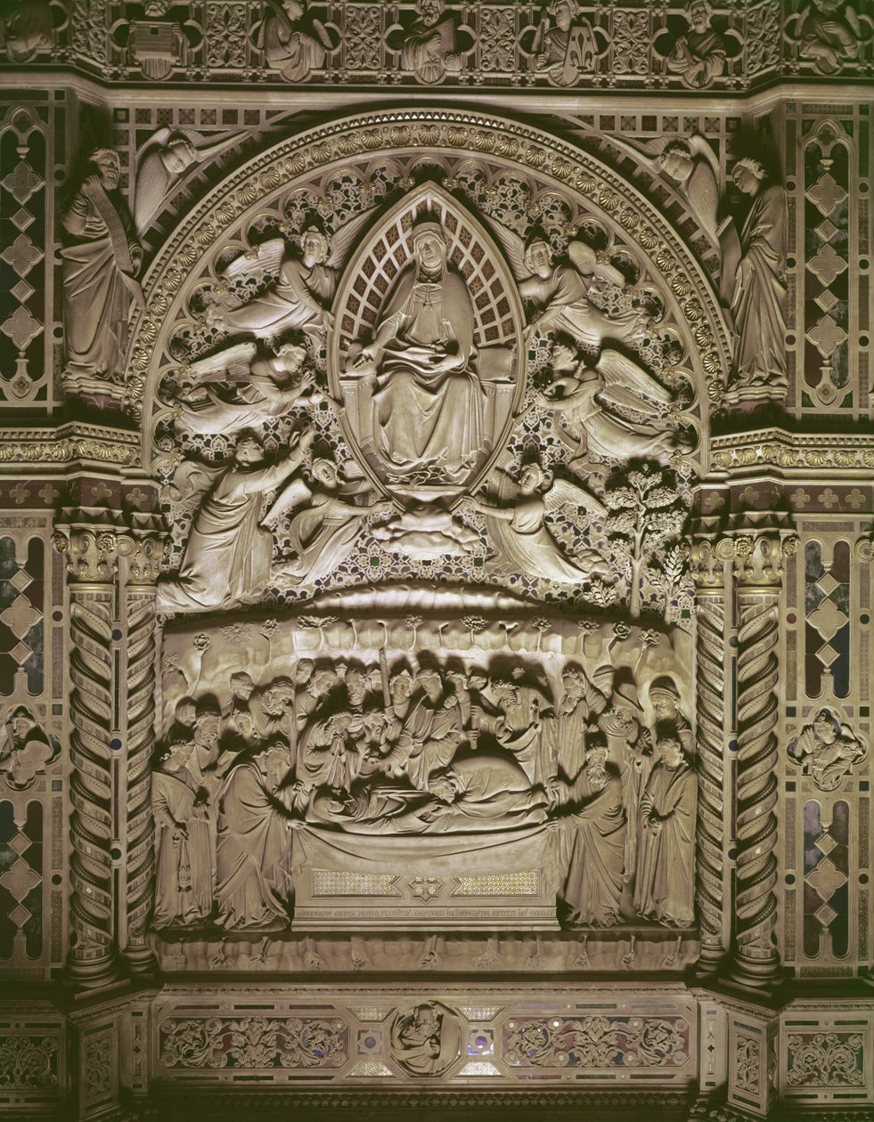 वर्जिन की मृत्यु और हत्या, 1349-59 (संगमरमर) द्वारा एंड्रिया डी सियोन ऑर्गना