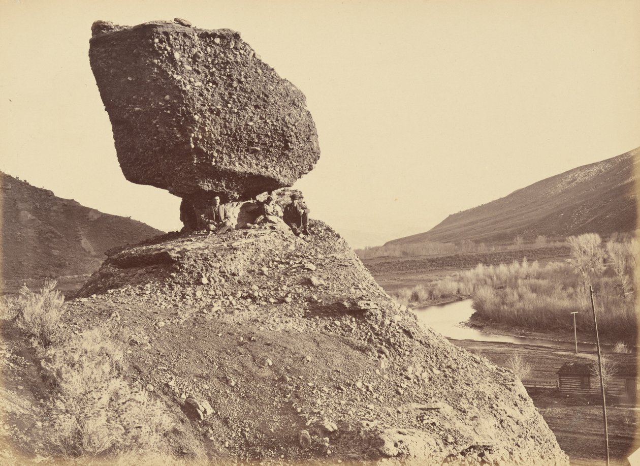  द्वारा एंड्रयू जोसेफ रसेल