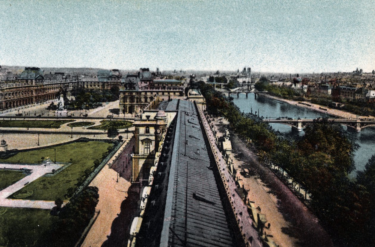 पेरिस: लौवर की ओर पैनोरमा। ला सीन और कैथेड्रेल नोट्रे डेम (नोट्रे-डेम), दाईं ओर। पेरिस शहर के ""कलात्मक एल्बम"" में 1920 की तस्वीर। निजि संग्रह। द्वारा अनाम अनाम