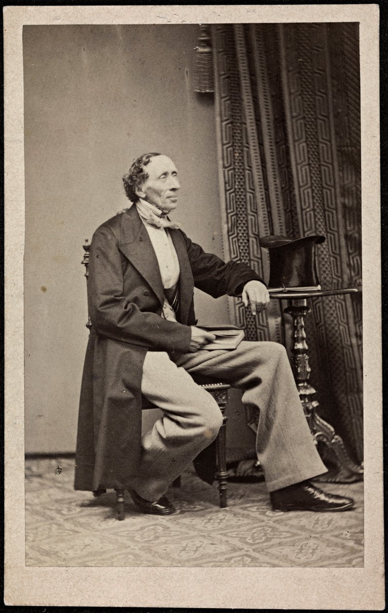 हंस क्रिश्चियन एंडरसन का पोर्ट्रेट (1805-1875), बेनामी। फोटोग्राफ, सीए १८६५। निजी संग्रह द्वारा अनाम अनाम