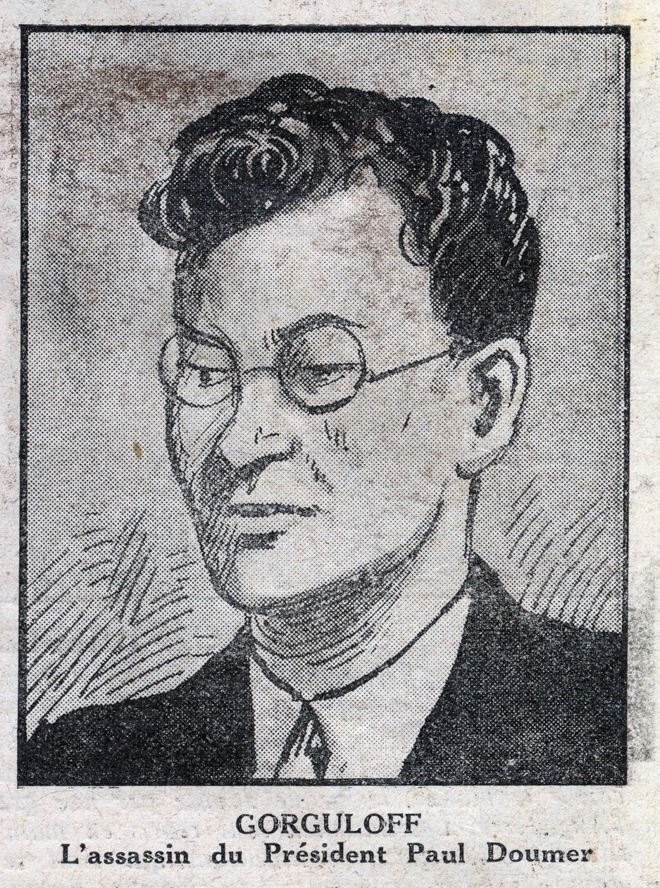 पॉल गोर्गुलोव या गोरगुलॉफ़ (1895-1932) का पोर्ट्रेट, फ्रांसीसी राष्ट्रपति पॉल डौमर (1857-1932) का हत्यारा। "" L'Illustious du petit जर्नल" में उत्कीर्णन द्वारा अनाम अनाम