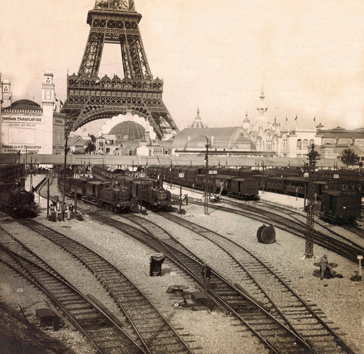 1900 का सार्वभौमिक प्रदर्शनी - पेरिस में प्रदर्शनी यूनिवर्सल डे 1900: द चैंप्स डी मार्स स्टेशन - निजी संग्रह द्वारा अनाम अनाम