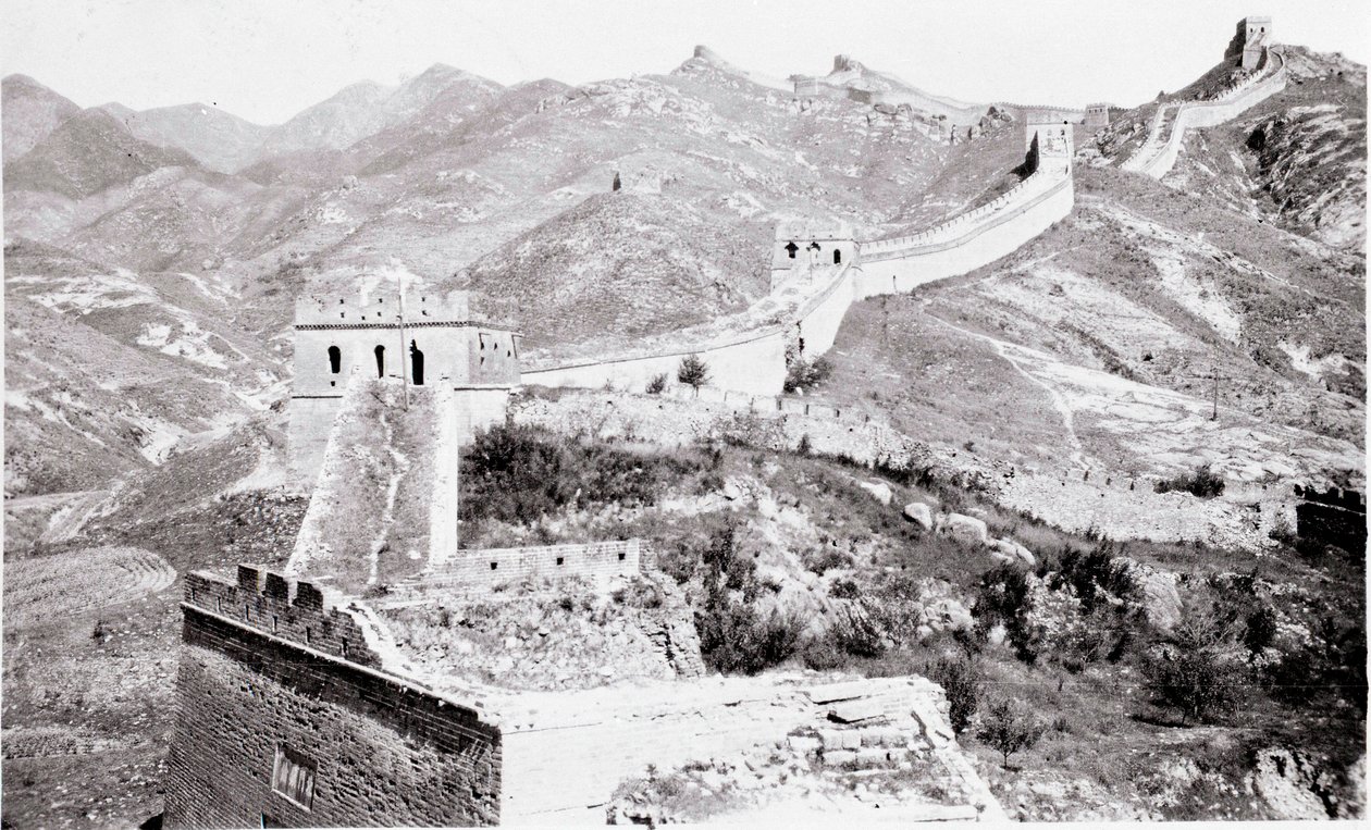 चीन की महान दीवार का दृश्य २०वीं सदी की शुरुआत की तस्वीर - निजी संग्रह द्वारा अनाम अनाम