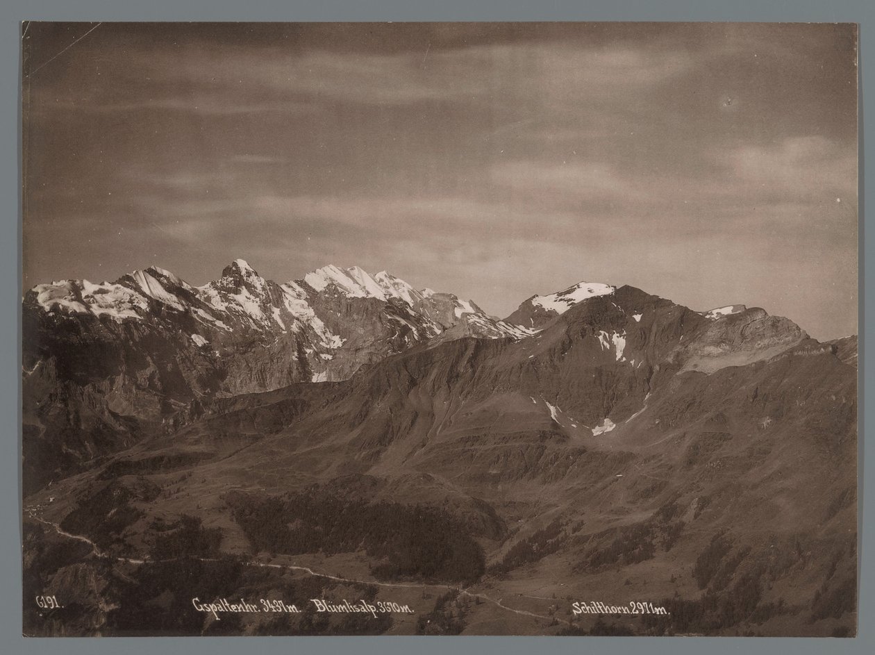  द्वारा आर्थर गेबलर