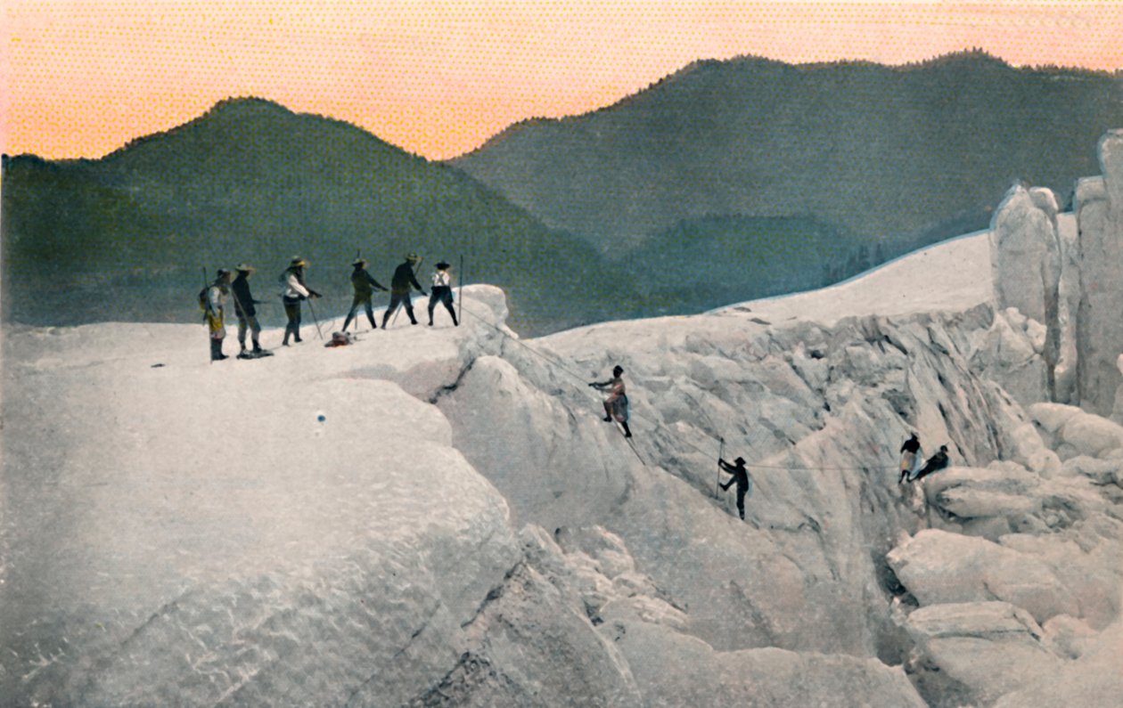 ग्लेशियर को पार करते हुए, माउंट रेनियर, c1916 द्वारा असाहेल कर्टिस