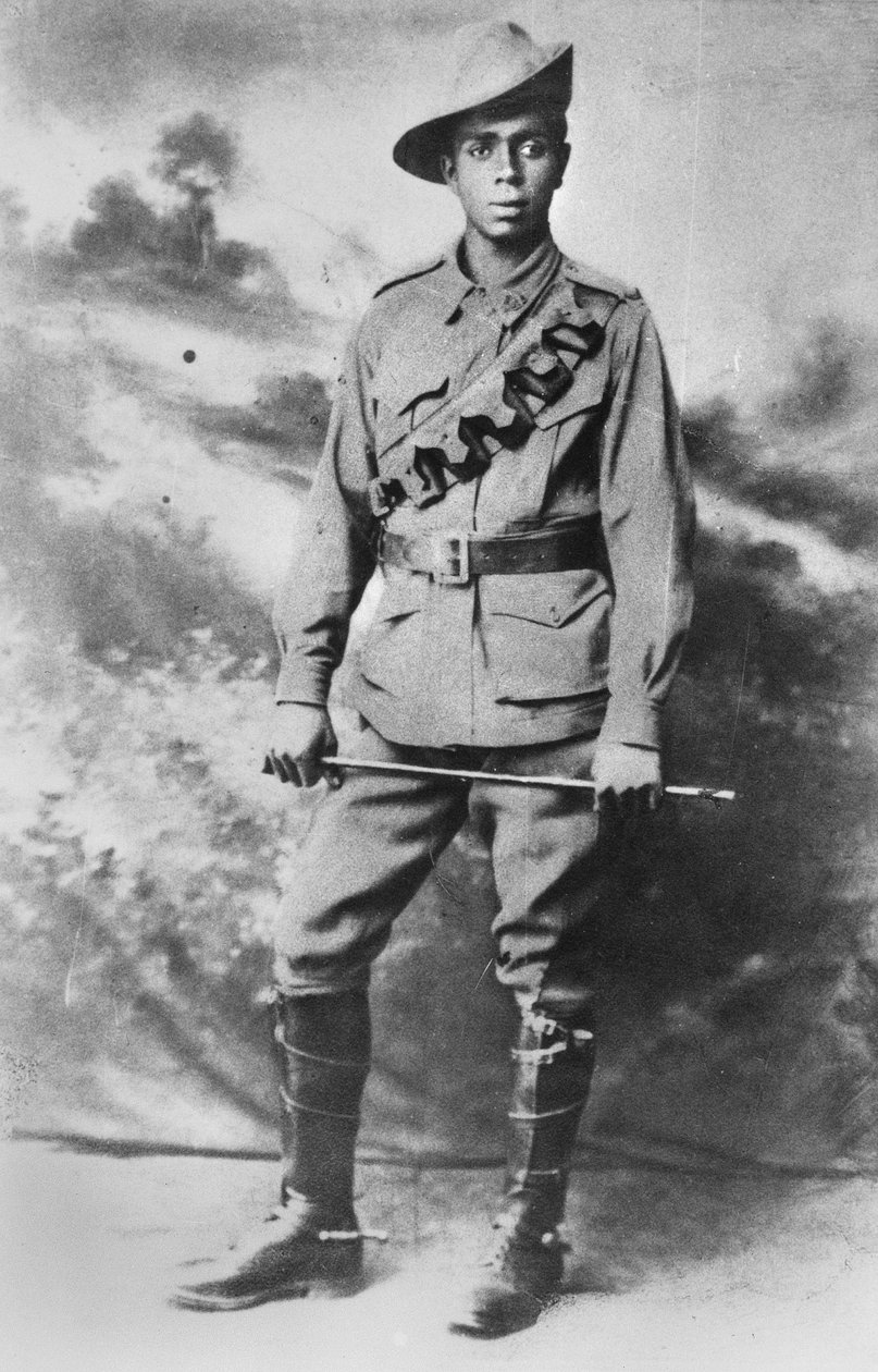 एक आदिवासी नौकर का चित्रण, 234 निजी (Pte) वाल्टर क्रिस्टोफर (क्रिस) जॉर्ज सॉन्डर्स, c.1916 द्वारा ऑस्ट्रेलियाई फोटोग्राफर
