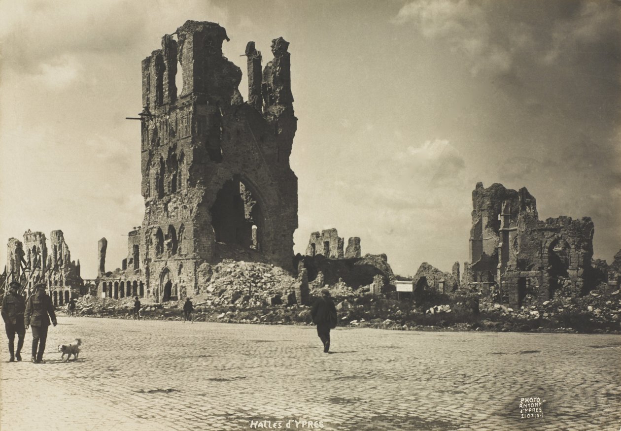 Ypres के हॉल द्वारा बेल्जियम का फोटोग्राफर