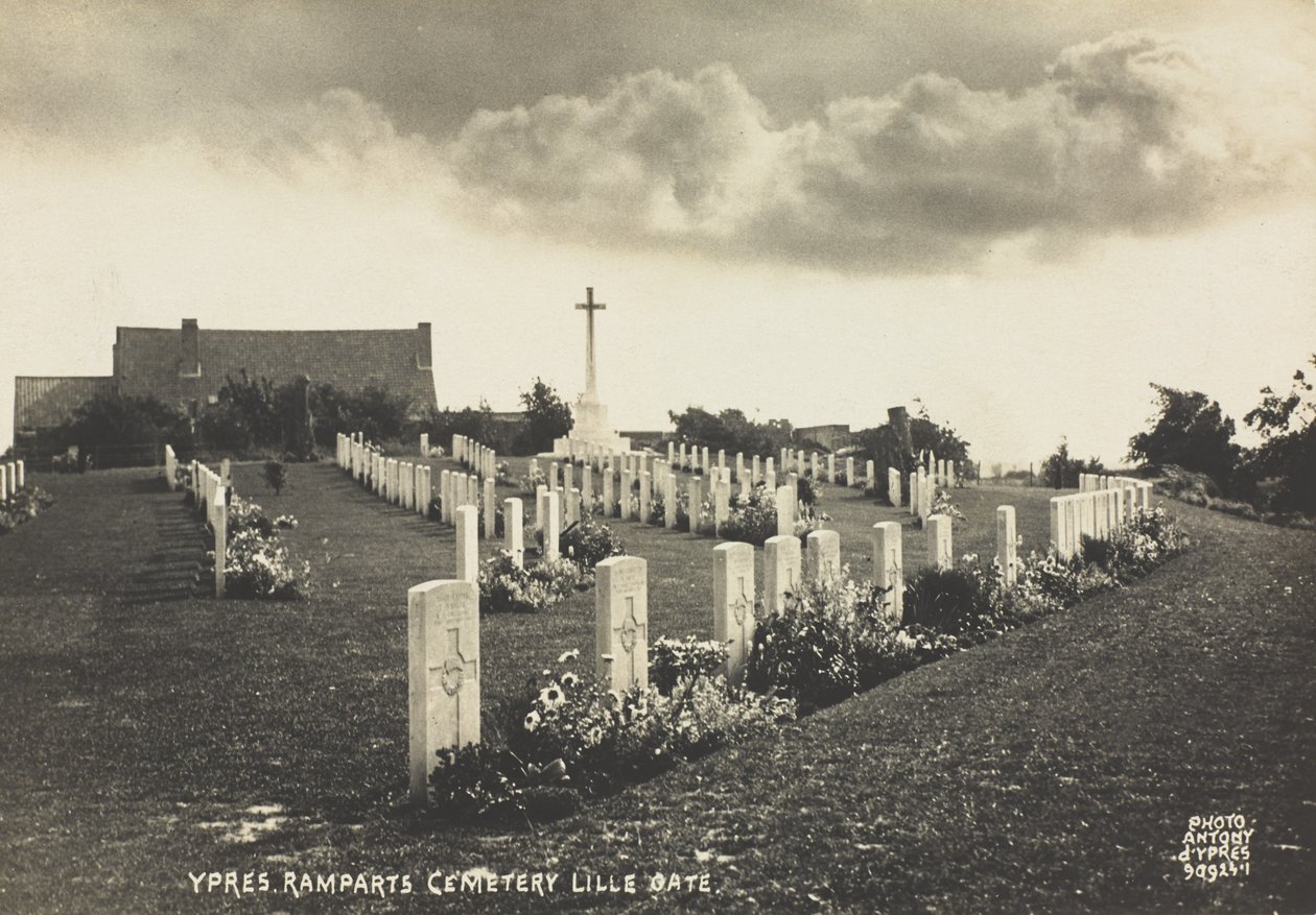 प्राचीर कब्रिस्तान (लिली गेट), Ypres द्वारा बेल्जियम का फोटोग्राफर