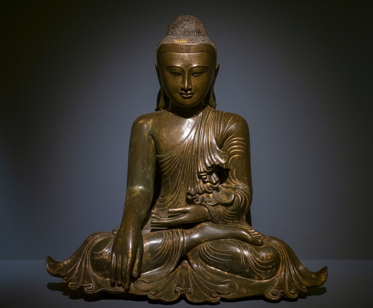 Maravijaya Buddha. Burma द्वारा बर्मी स्कूल