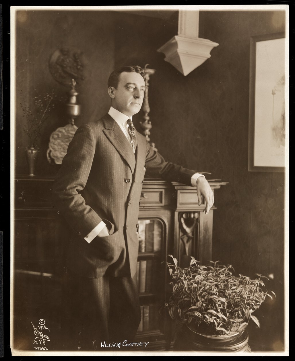 विलियम कर्टनी, c.1914 (सिल्वर जिलेटिन प्रिंट) द्वारा बायरन कंपनी