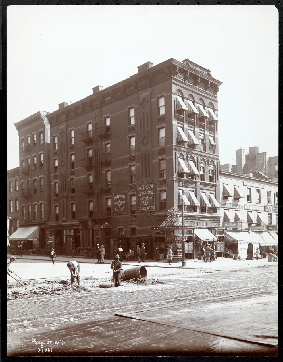 Shea&39;s Hotel, 618 8th Avenue, न्यूयॉर्क, 1906 (सिल्वर जिलेटिन प्रिंट) द्वारा बायरन कंपनी