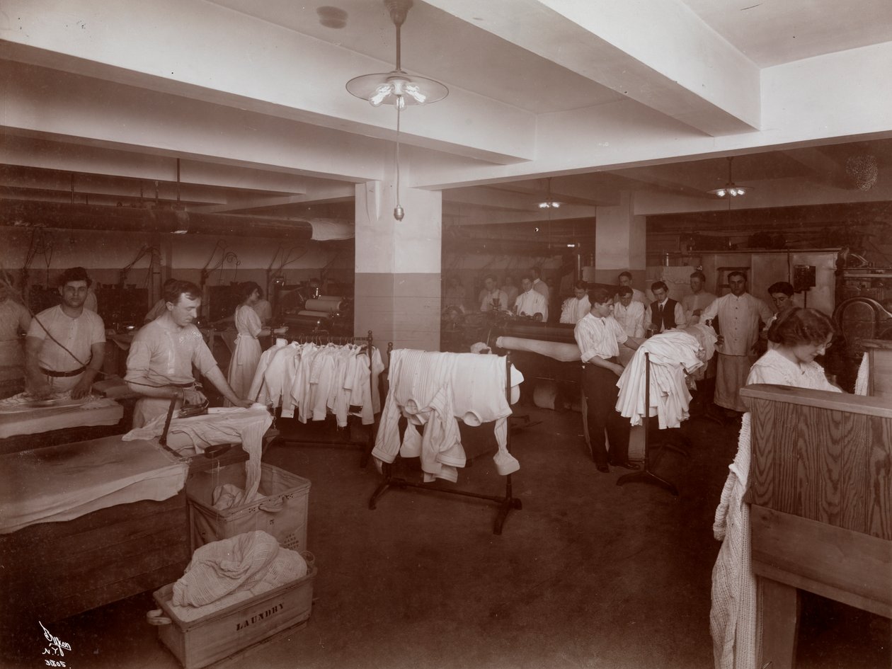 होटल McAlpin, 1913 (सिल्वर जिलेटिन प्रिंट) में कपड़े धोने का कमरा द्वारा बायरन कंपनी