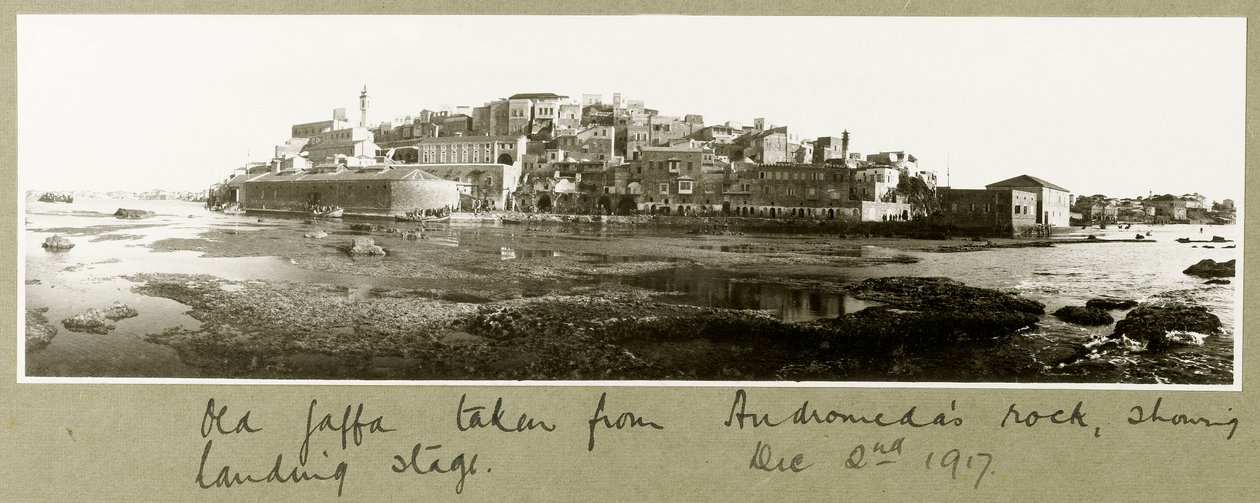 पुराना जामा एंड्रोमेडा की चट्टान से लिया गया, दूसरा दिसंबर 1917 द्वारा कैप्टन। आर्थर रोड्स