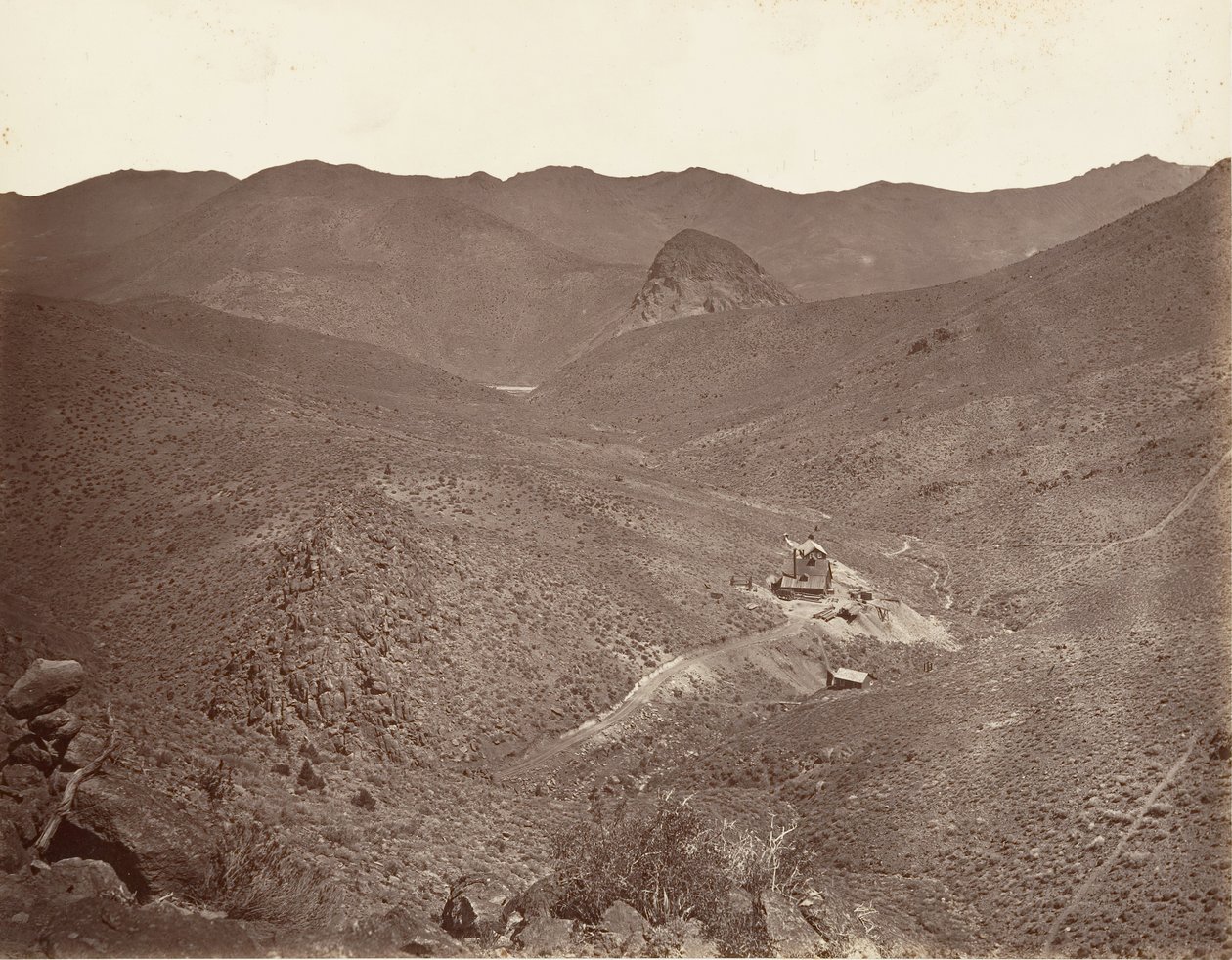 सुट्रो टनल शाफ्ट नंबर 2, 1875, मुद्रित सीए। 1876. द्वारा कार्लटन एम्मन्स वॉटकिंस