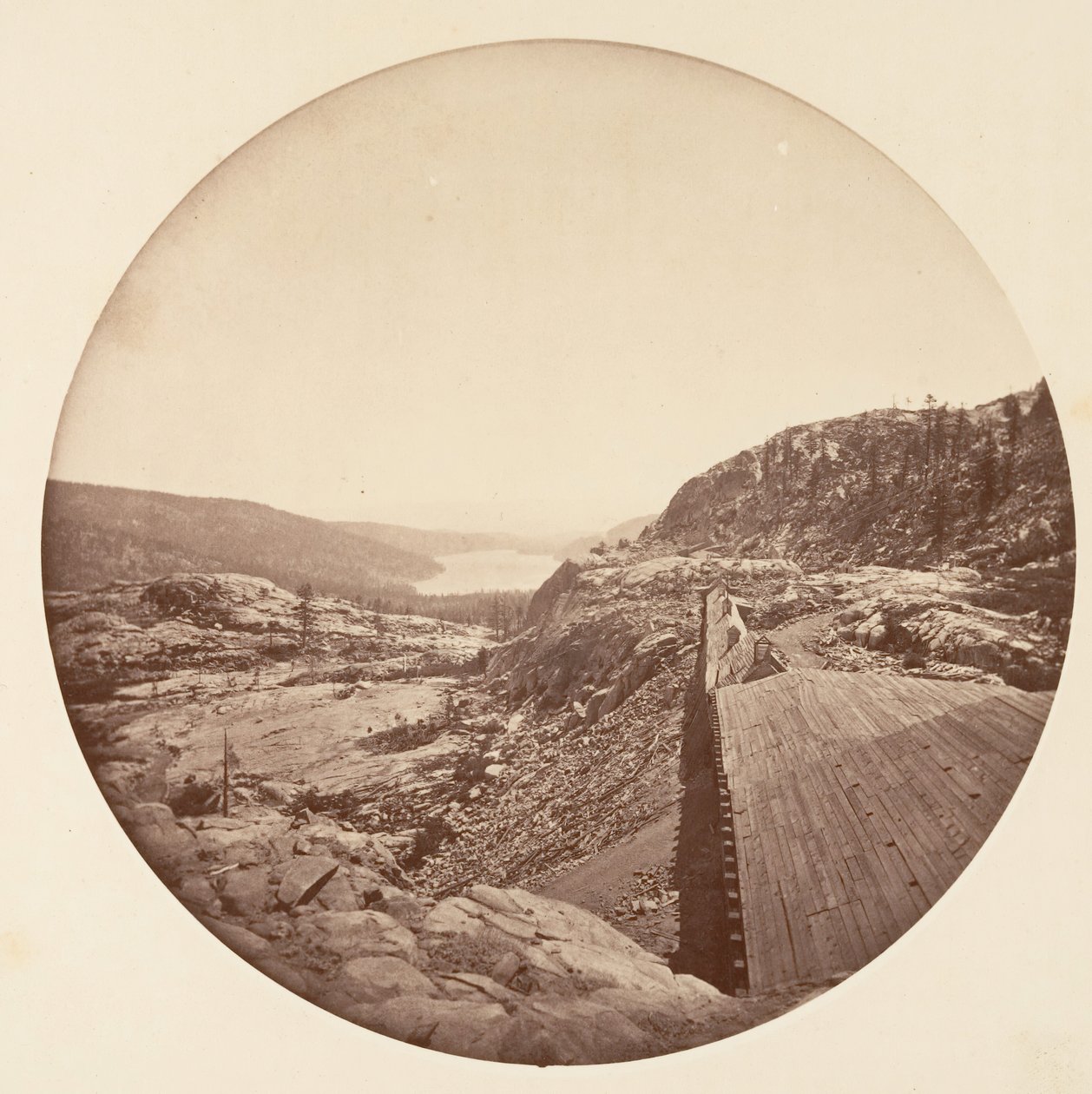 [योसेमाइट नेशनल पार्क, कैलिफ़ोर्निया], सीए। 1878. द्वारा कार्लटन एम्मन्स वॉटकिंस
