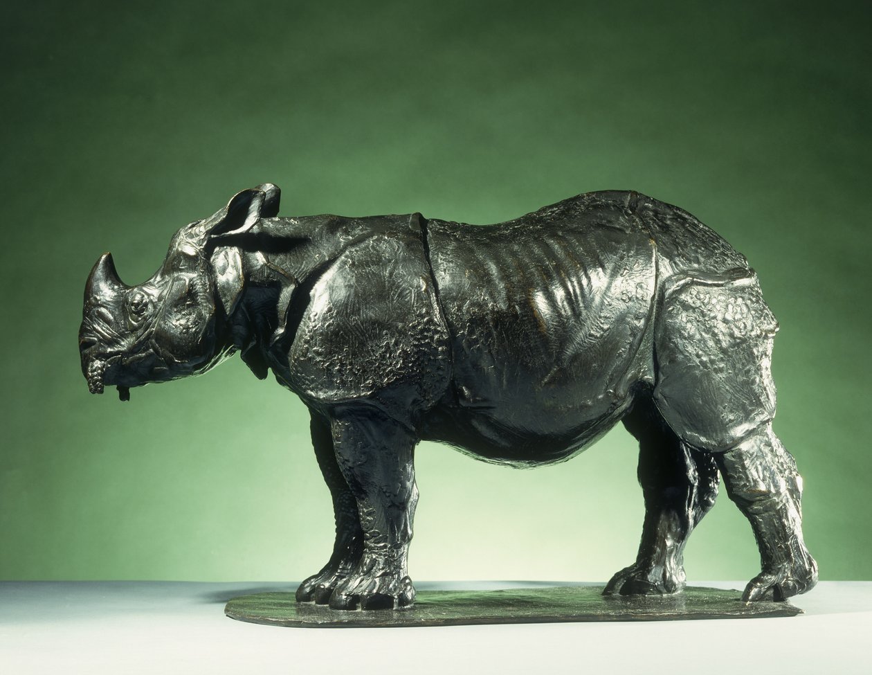 3 साल का गैंडा; गैंडा डी 3 Ans, c.1910 (काले भूरे रंग के साथ कांस्य) द्वारा कार्लो बुगाती