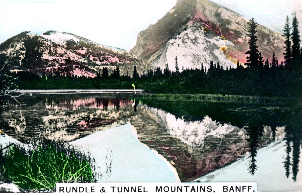 Mund Rundle and Tunnel, Banff, Alberta, Canada, c1920s। द्वारा कैवेंडर लिमिटेड