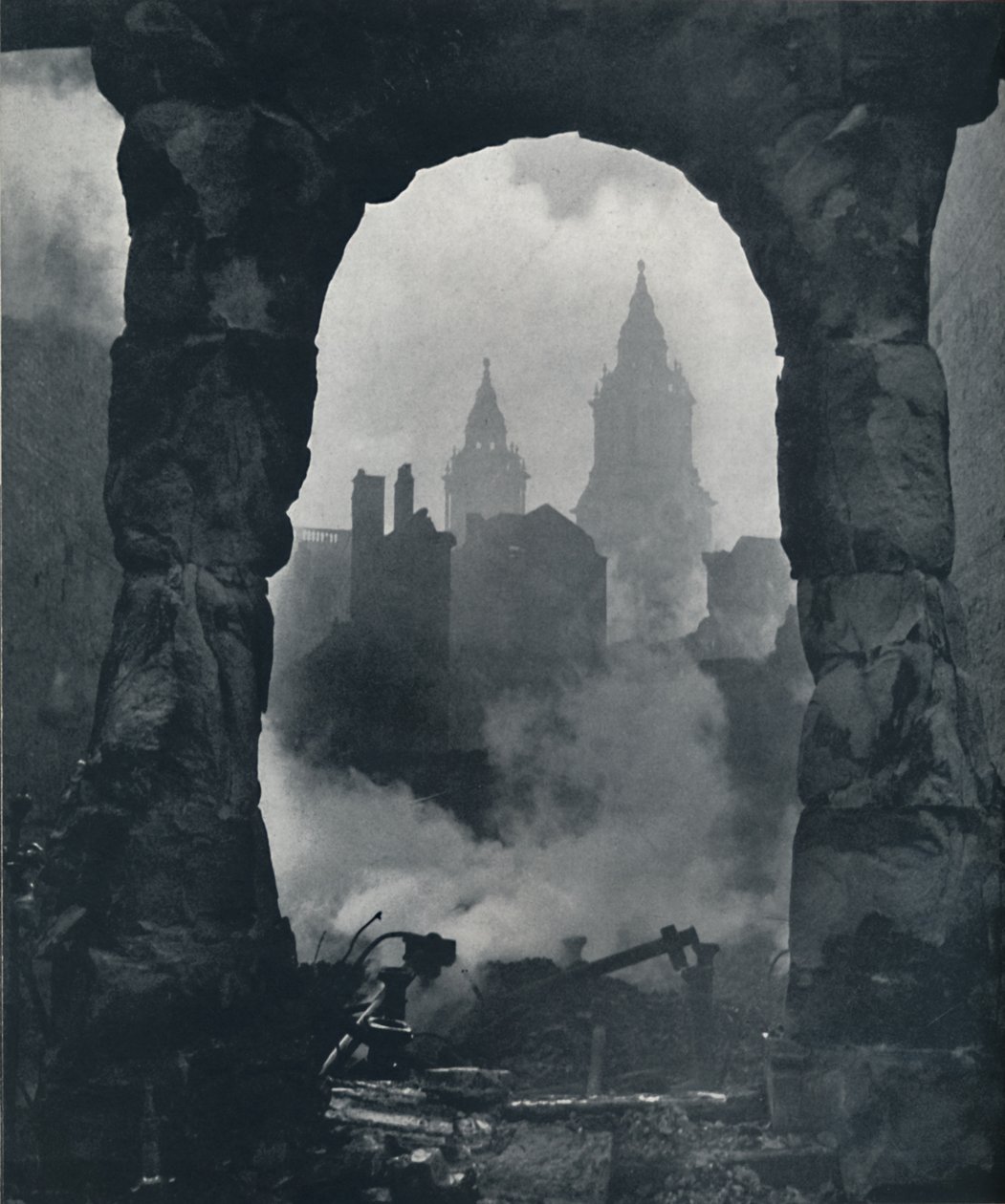 सर्वनाश, 1941 द्वारा सेसिल बीटन