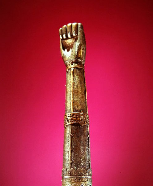 सेंट लच्टिन आर्म का श्राइन, डोनाघमोर, काउंटी कॉर्क, वाइकिंग एज, c.1120 ईस्वी (कांस्य प्लेटों से ढकी लकड़ी) द्वारा केल्टिक