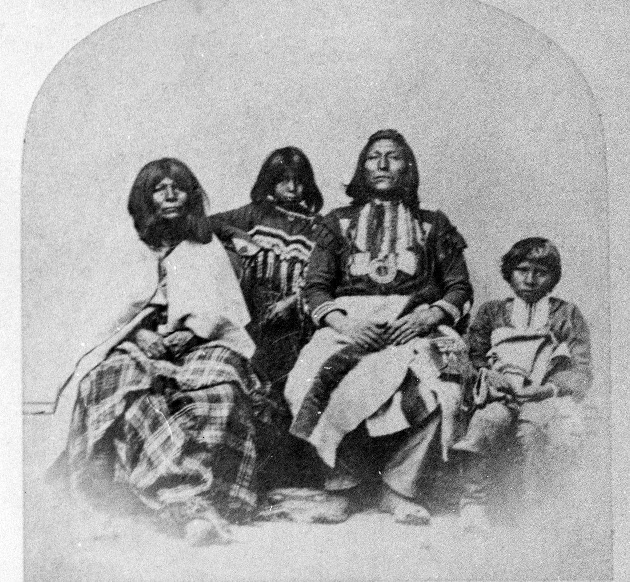 उटे परिवार, c.1870-75 द्वारा चार्ल्स रोसको सैवेज