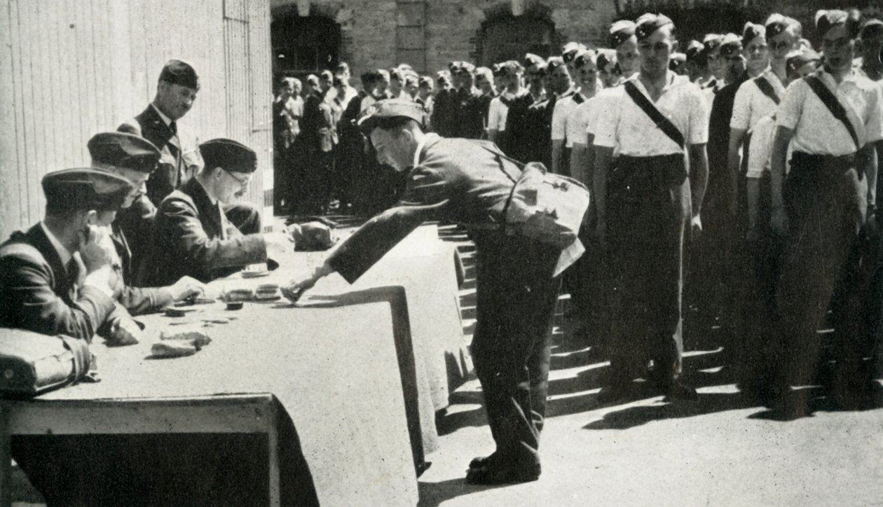 1941 में नियमित अंतराल पर रॉयल एयर फोर्स में पे-डे मार्क्स-ऑफ लाइफ। द्वारा चार्ल्स ब्राउन