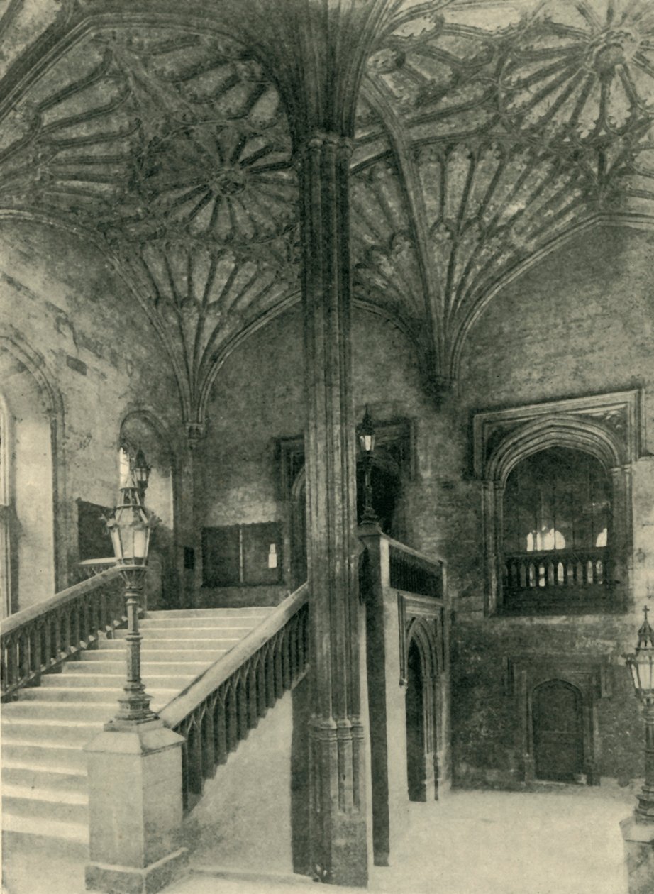 क्राइस्टचर्च हॉल के बाहर फैन पिलर और रूफ, 1902। द्वारा चार्ल्स गिलमैन एंड कंपनी