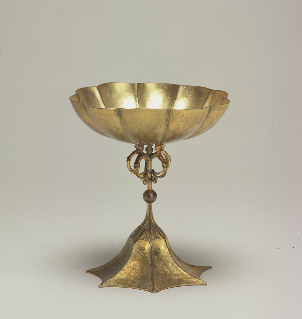 स्पोर्टिंग कप, c.1895 (मेटलवर्क) द्वारा चार्ल्स रॉबर्ट एशबी