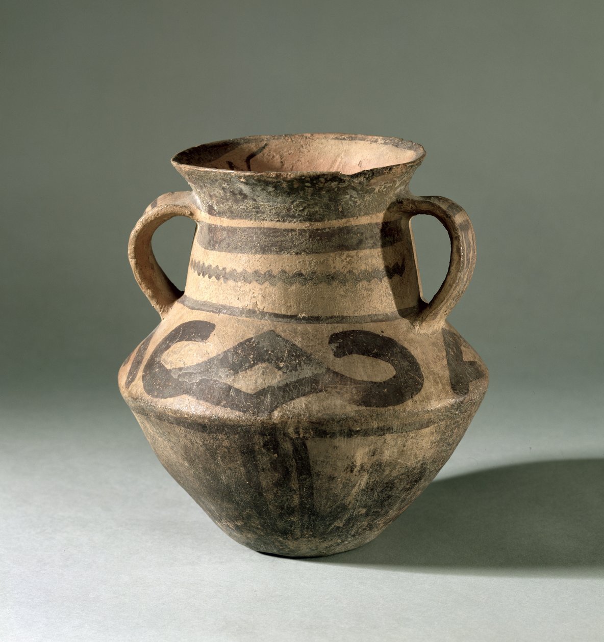 जार, गांसु प्रांत से, c.1300-700 ईसा पूर्व (मिट्टी) द्वारा चीनी स्कूल