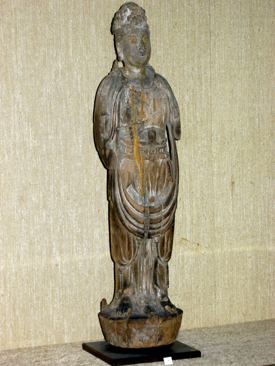 कोउन-यिन, करुणा का बोधिसत्व, सांग राजवंश (960-1276) (चित्रित लकड़ी) द्वारा चीनी स्कूल